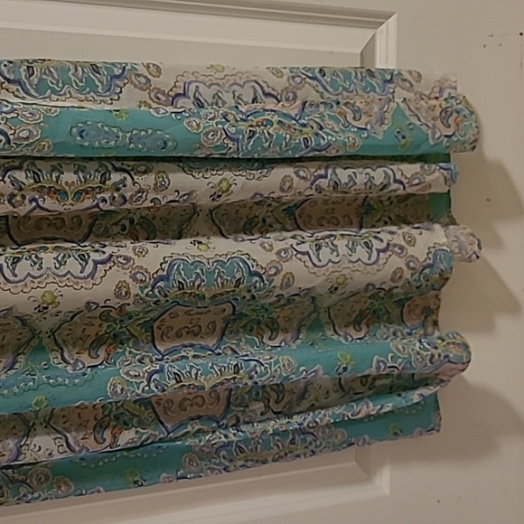 3/$27 Boohoo printed maxi dress - Picture 3 of 6